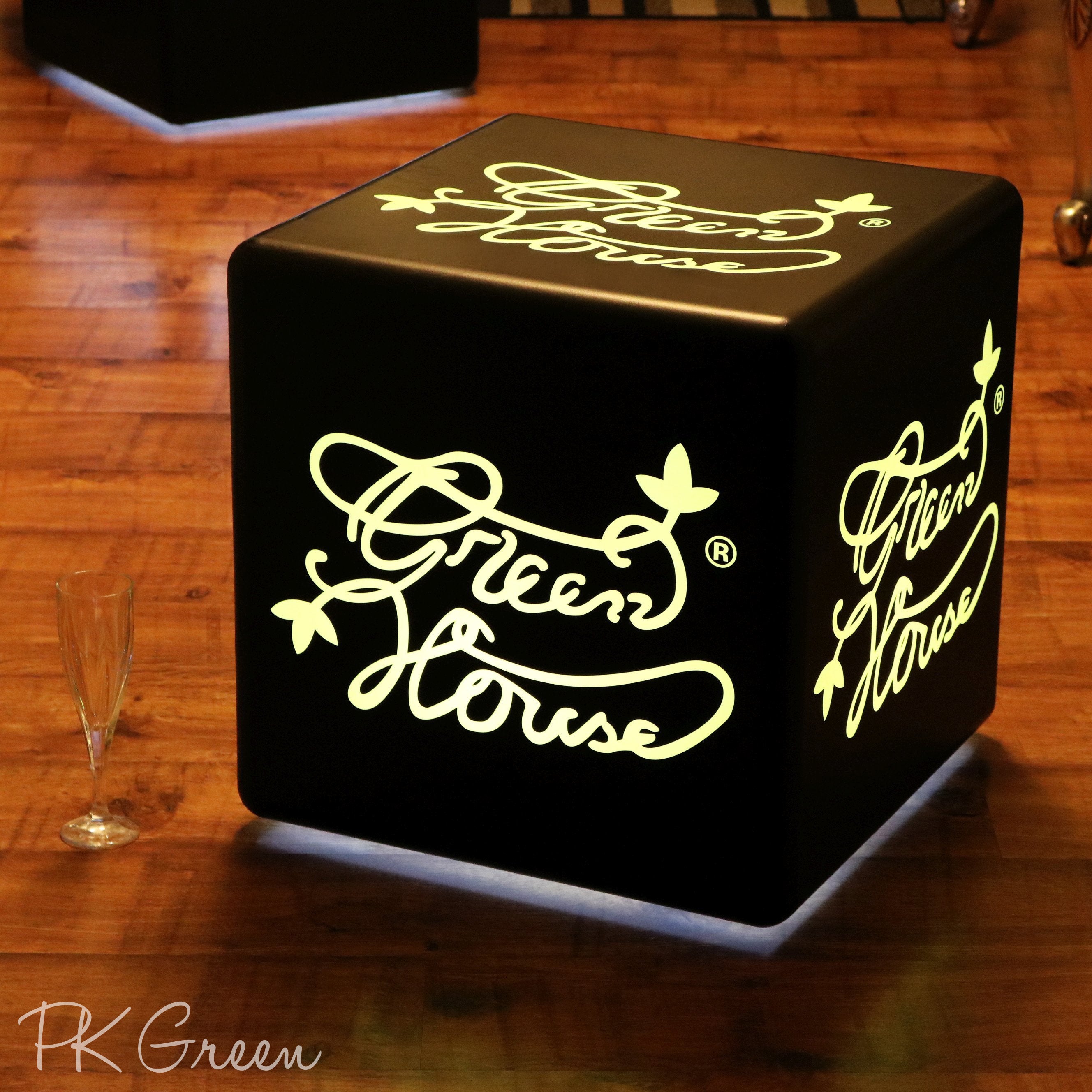 Custom Branded Light Box with Logo, Corporate Gift, Battery Cube Displ ...