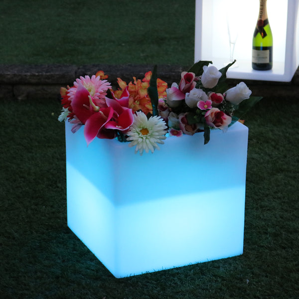 Square LED Flower Vase Plant Pot Centrepiece, Cordless Multi Colour Table Lamp for Living Room