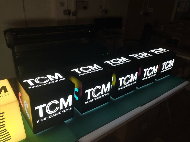 Branded Custom LED Cube Block, Illuminated Advertising Logo Lightbox for Exhibition, Backlit Freestanding DJ Expo Booth Display Signage